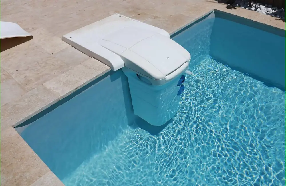 Bloc de filtration intégré Desjoyaux, installé sans local technique